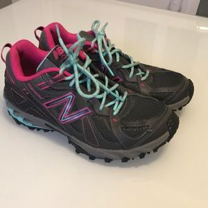 New Balance trail 573