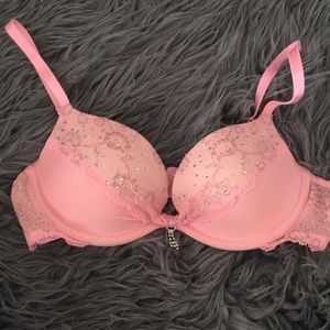 VS padded demi bra