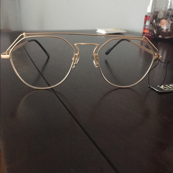 *NWT* Fashion Glasses - Picture 2 of 2