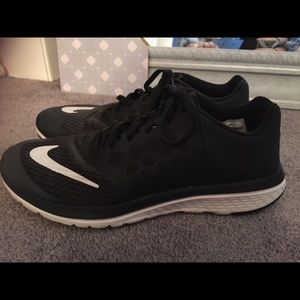 Nike FS Lite Running Sneakers