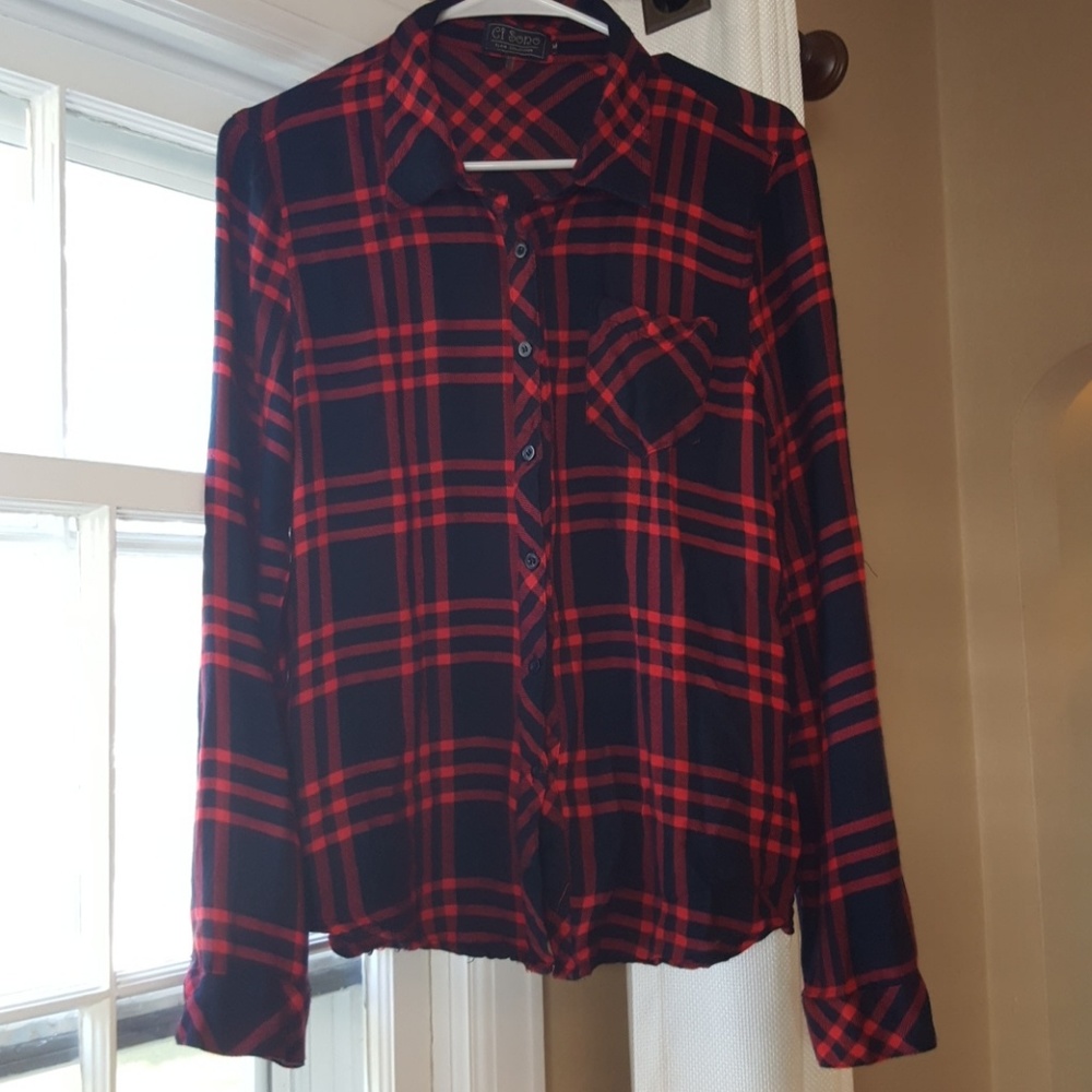 Lightweight plaid button up