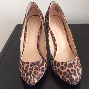 Lauren Conrad leopard pump