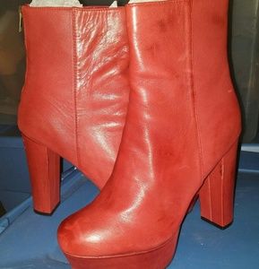 "Desirred" Chunky Heel Ankle Boot