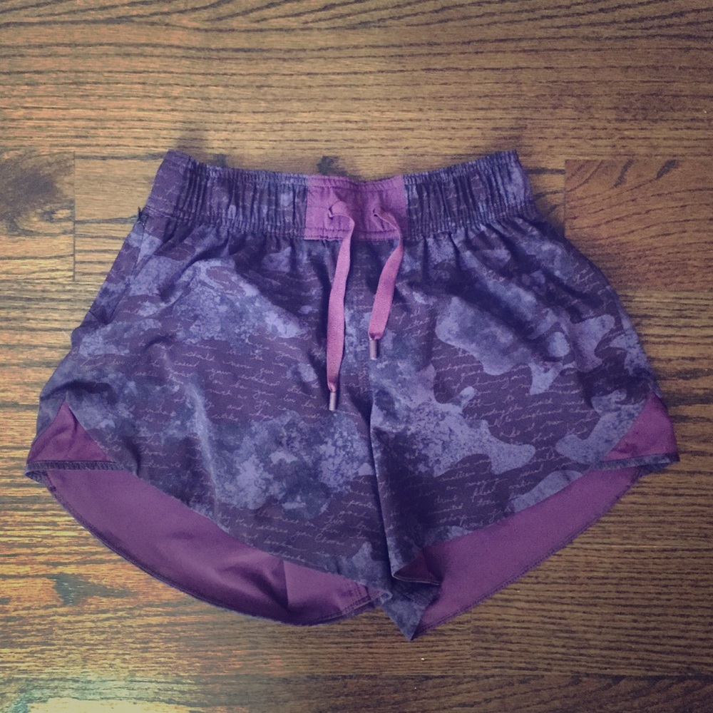 Patterned Lululemon Hottie Hot Shorts