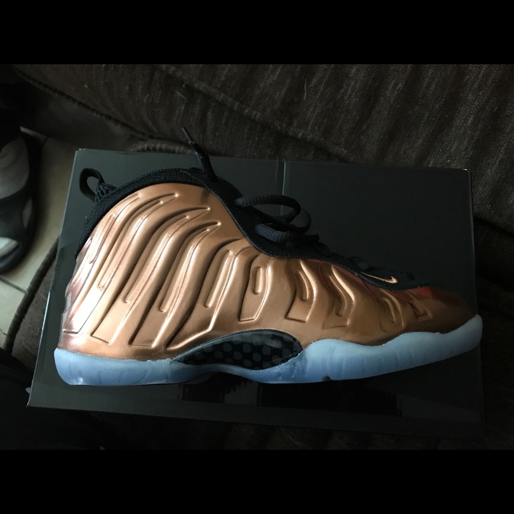 ❌❌SOLD❌❌Boys Copper Nike FoamPosite