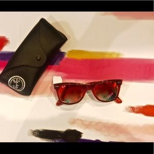 NWT Ray Ban Wayfarers Pink Flash Sunglasses