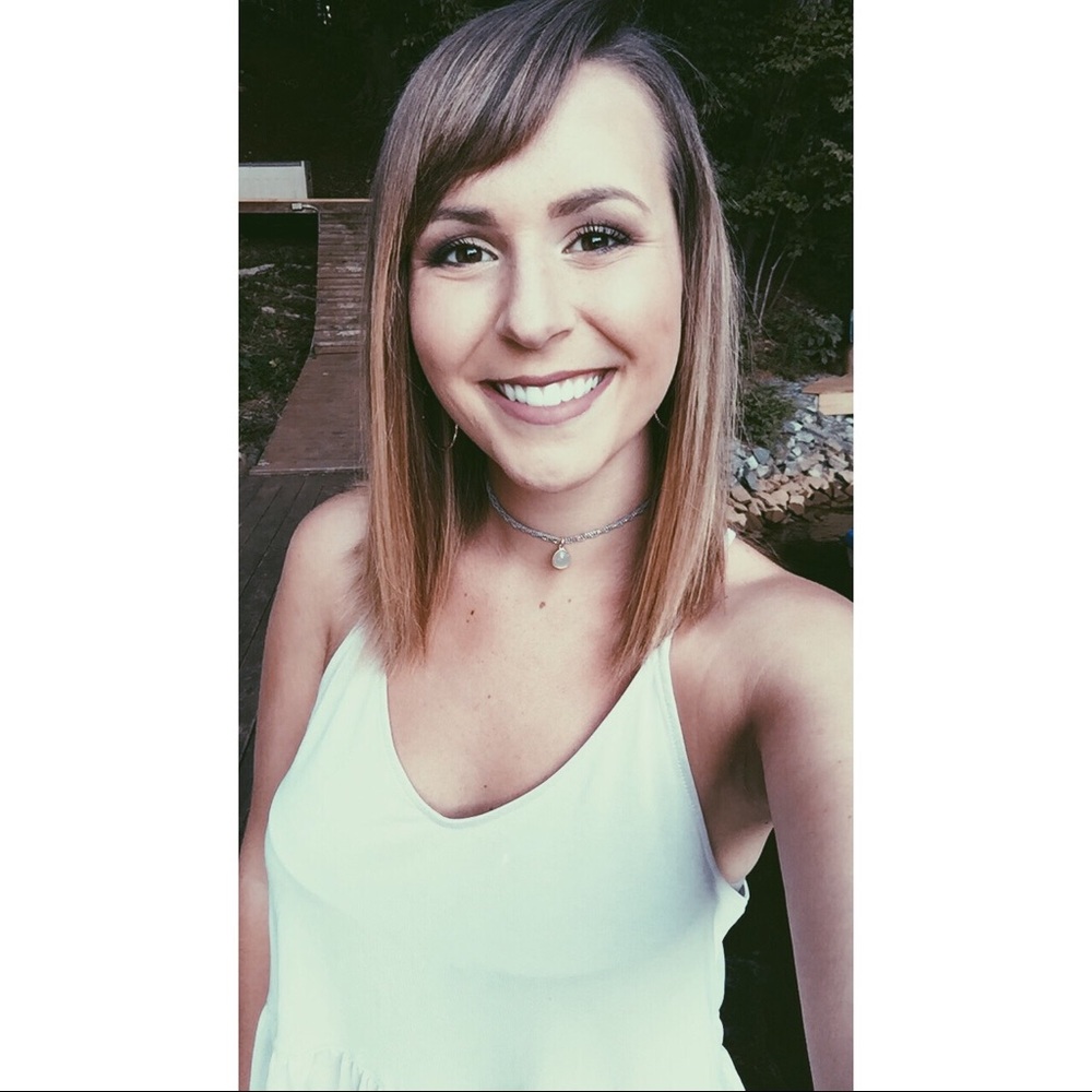 Meet your Posher, Savannah