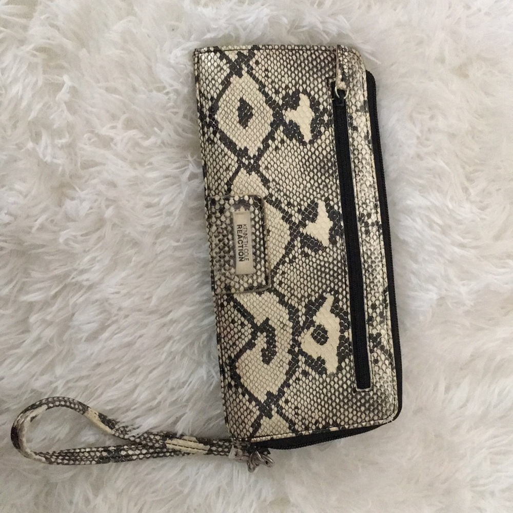 🎀Kenneth Cole wallet 🎀