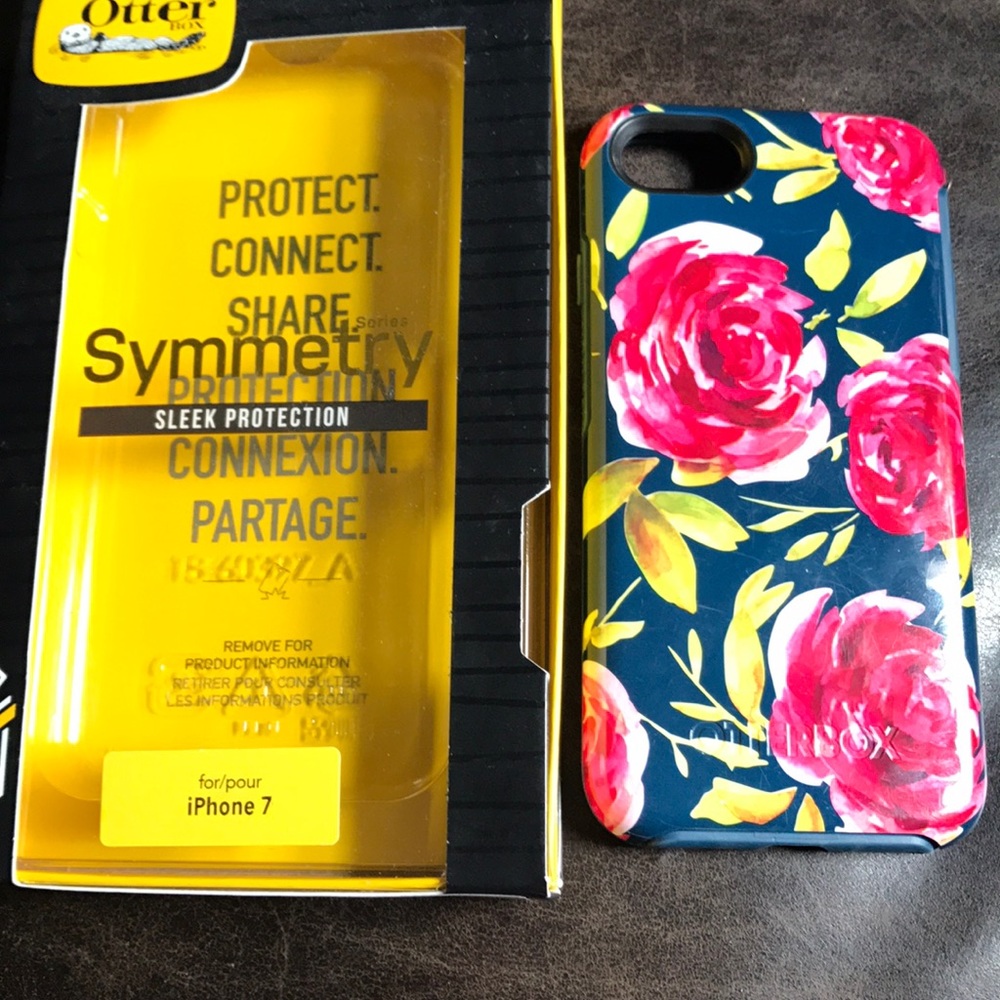 iPhone7 Otterbox Symmetry Series case
