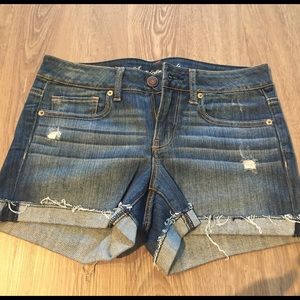 American eagle shorts - only worn a few times