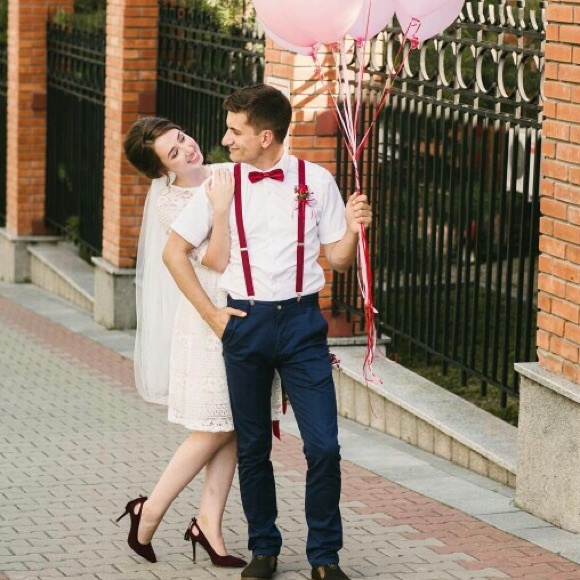 Pink Lace Dress - Picture 3 of 7