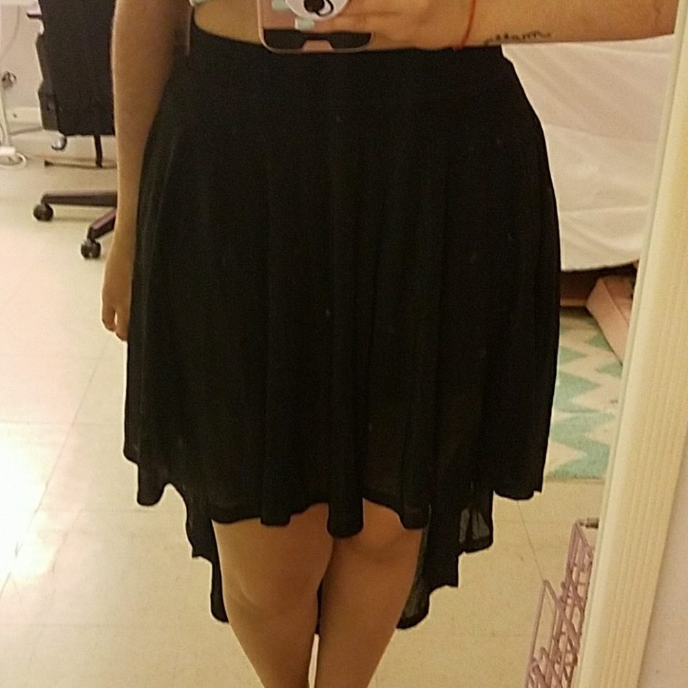 BRAND NEW 💖 Black H&M High-Waisted Skirt