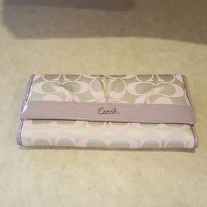 Coach wallet