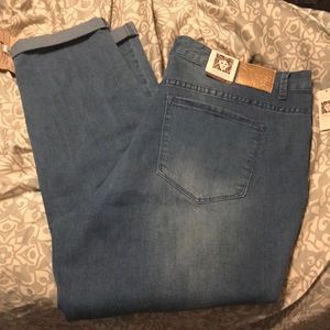 Denim ankle pants
