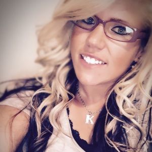 Meet your Posher, Krystal