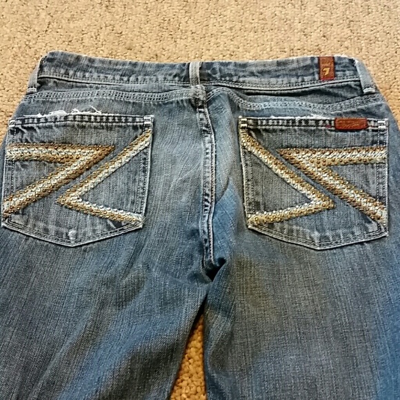 Jeans - Picture 4 of 5