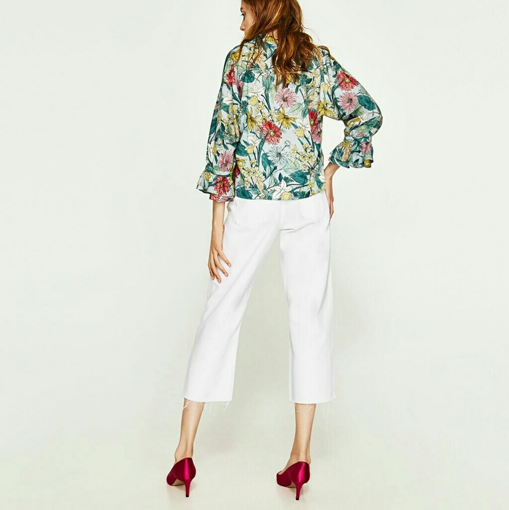 ๐HP๐Zara embroidered floral jeans - Picture 4 of 6