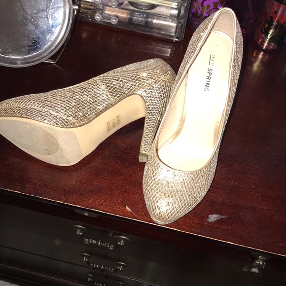 Call it spring heels - Picture 2 of 2