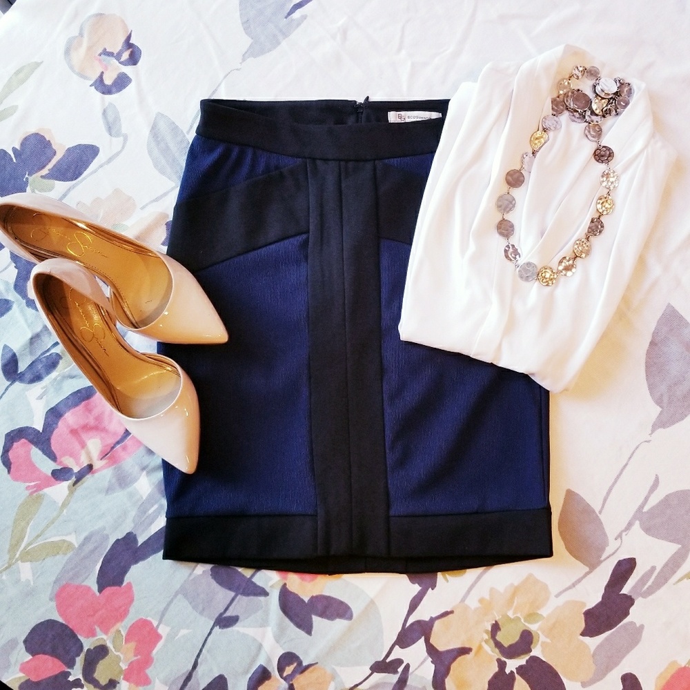 BCBG Ribbed Bodycon Skirt