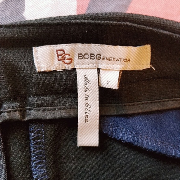 BCBG Ribbed Bodycon Skirt - Picture 5 of 5