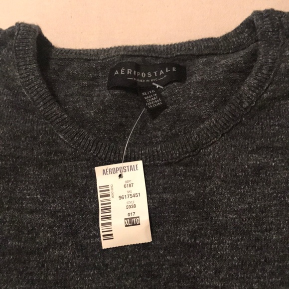 Men's Aeropostal sweater - Picture 3 of 4