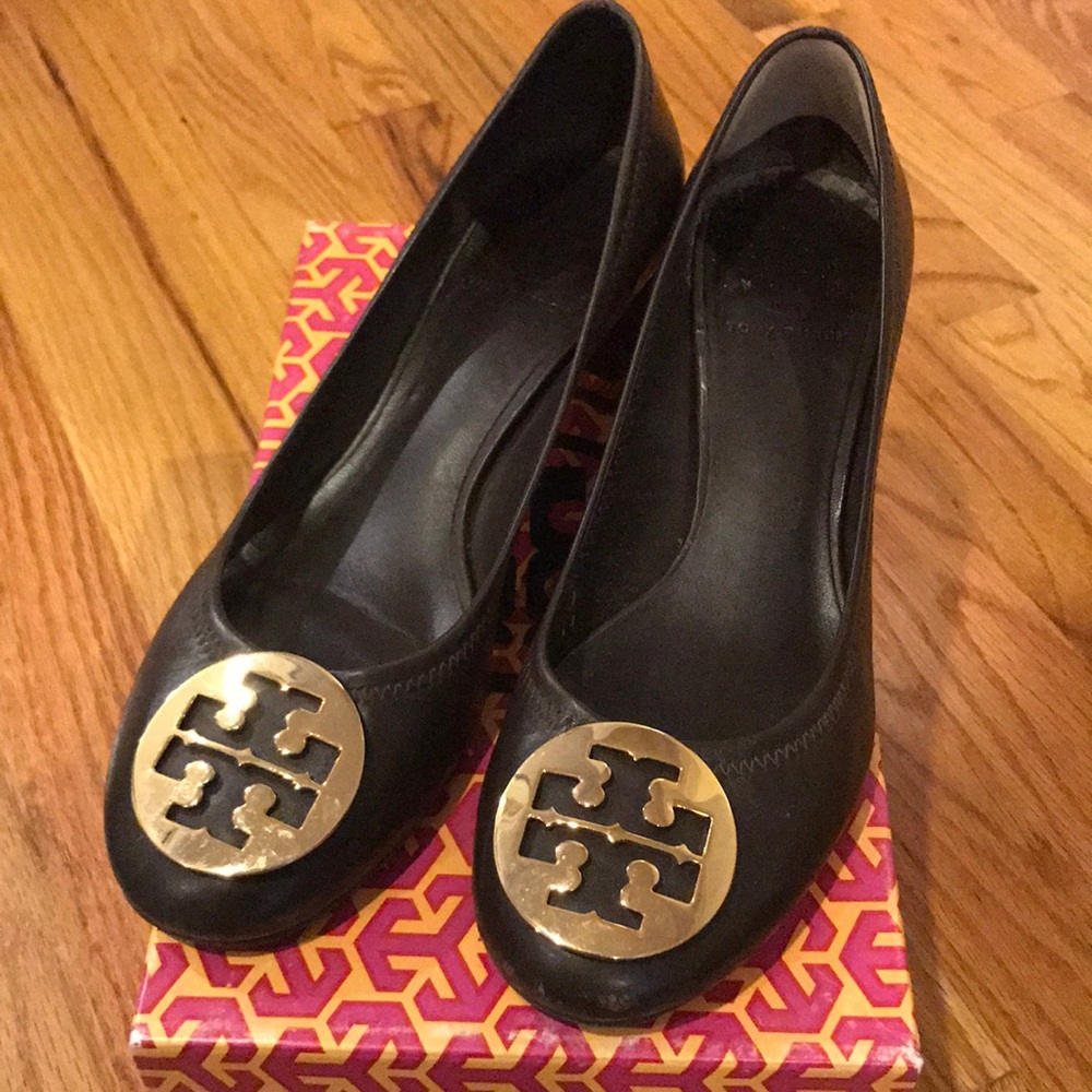 Tory Burch brown shoes