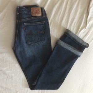 Classic Levi's 518s