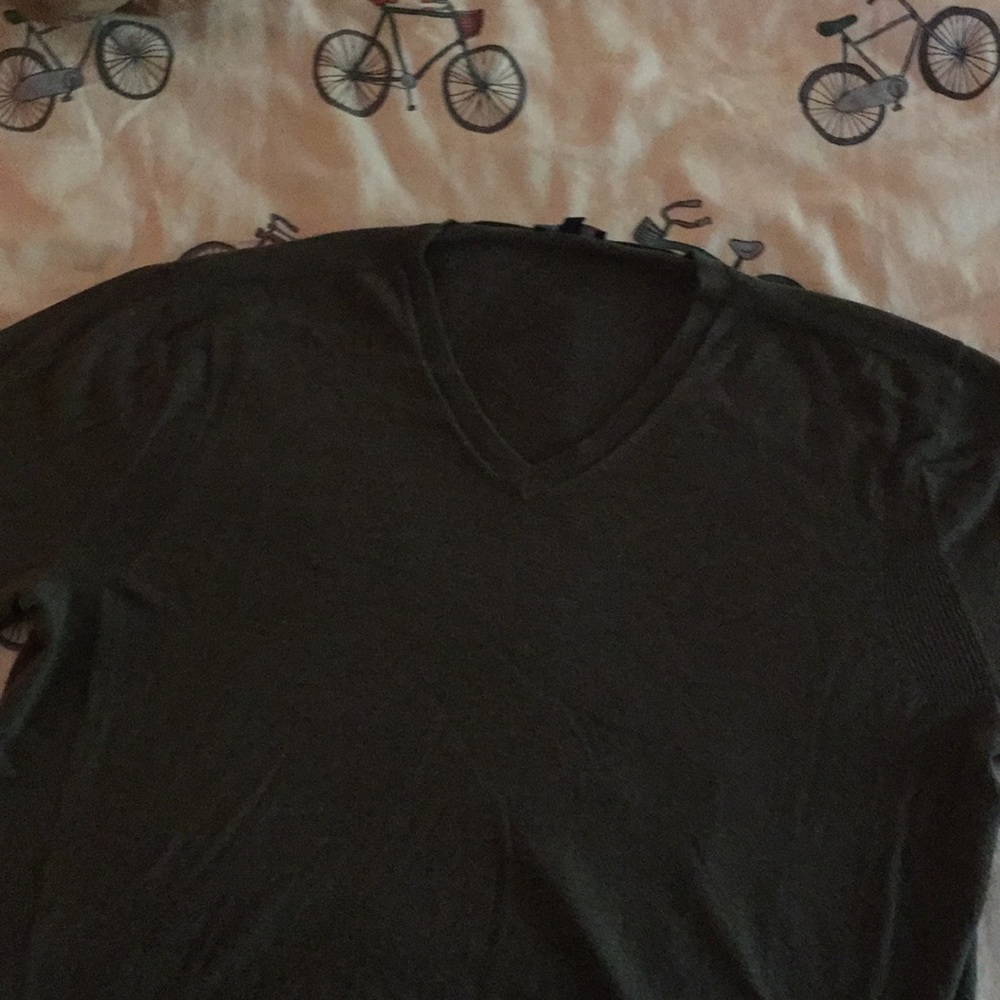 Men's lightweight sweater