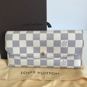 Louie Vuitton Damier Azur Emilie Wallet