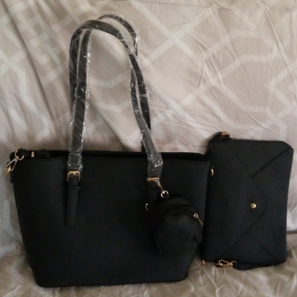 Purses - Picture 3 of 3