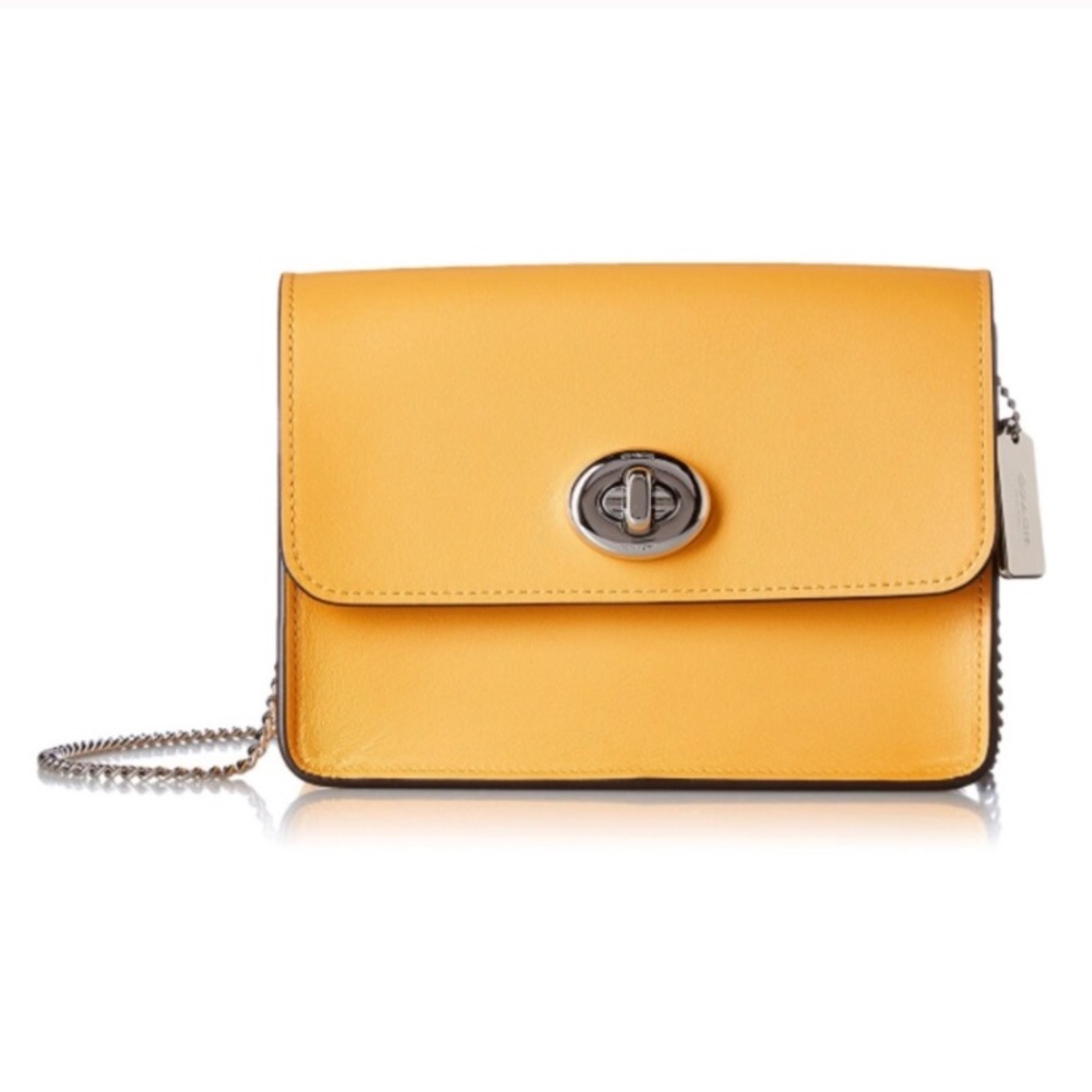 Coach Bowery  In Refined Calf Leather