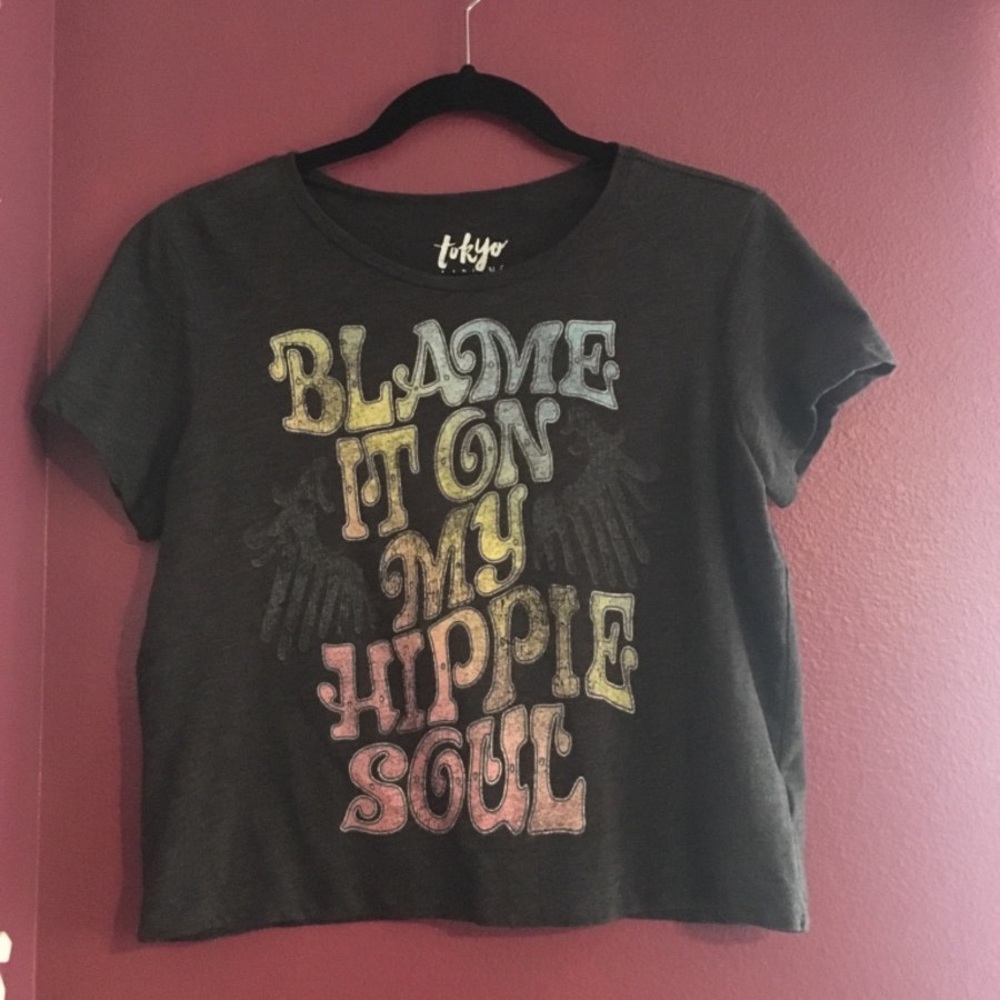 Gray Saying Shirt**