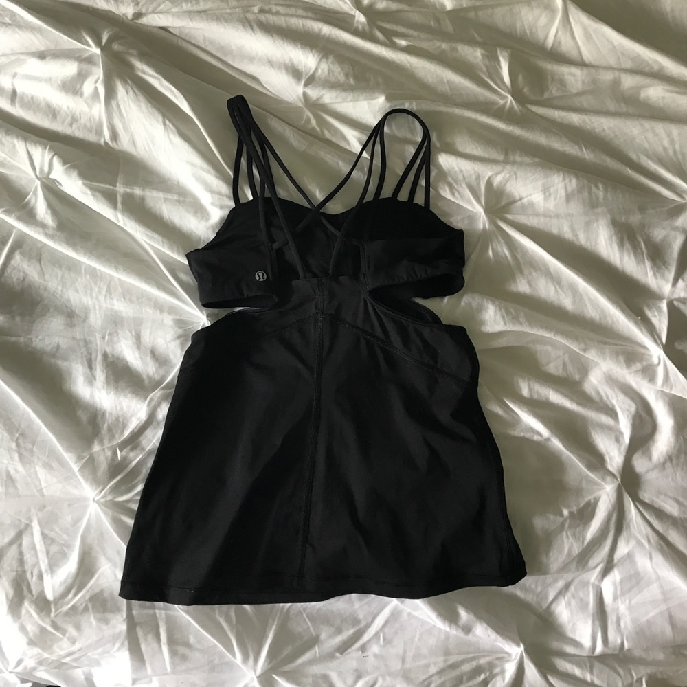 Lululemon Size 6 tank