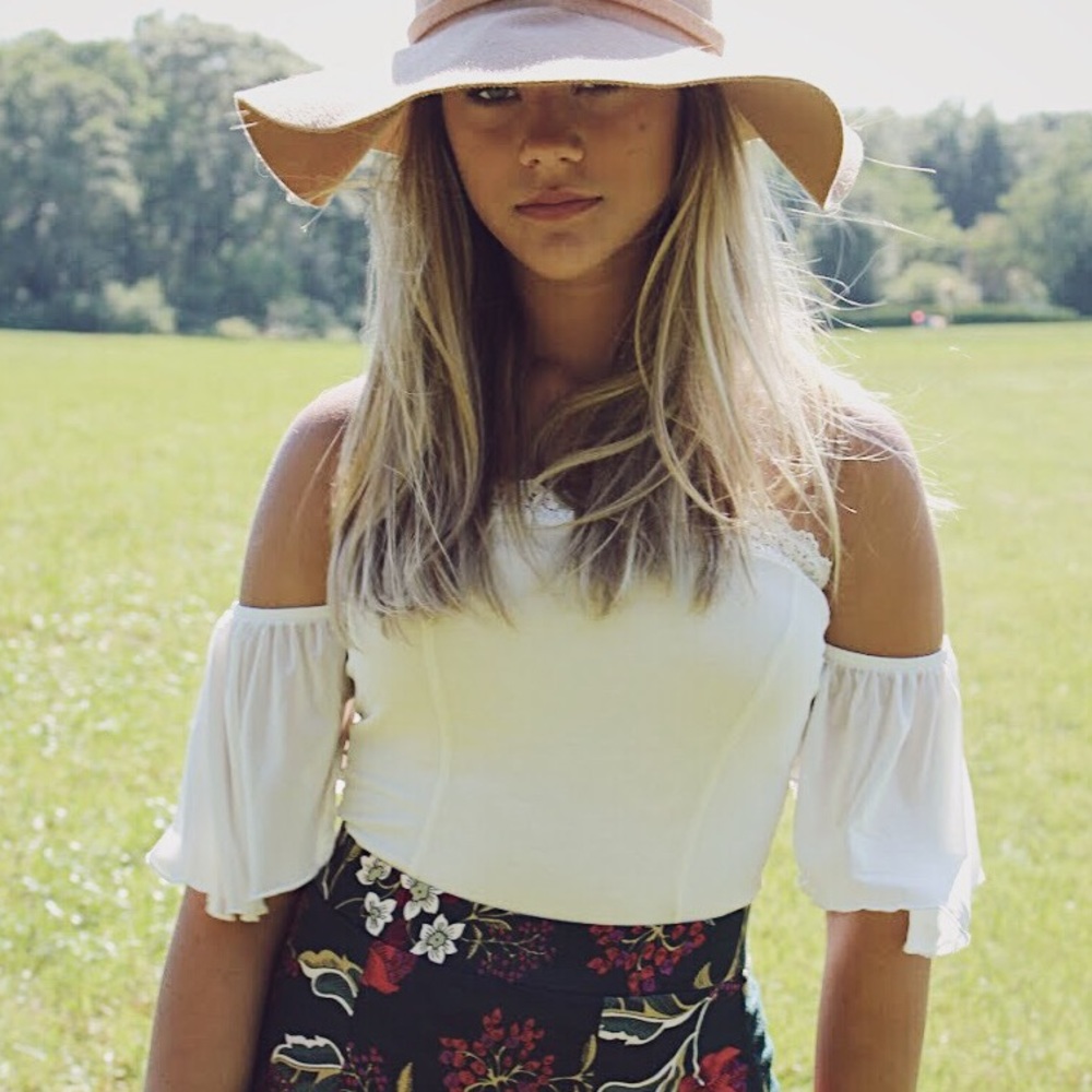 Meet your Posher, Olivia