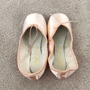 Freed Pointe Shoes: Classic Wingblock