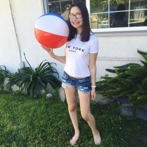 Meet your Posher, Carrie