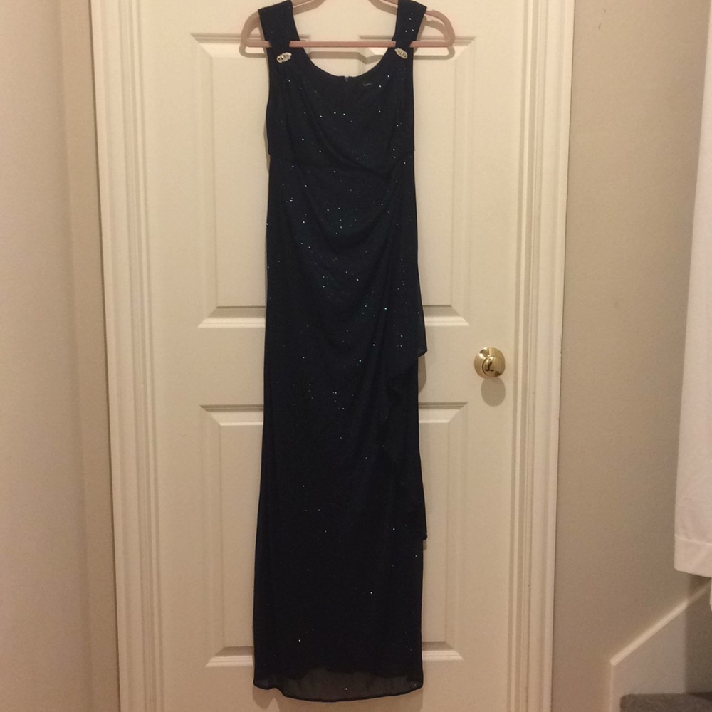 Gorgeous sparkly blue floor length dress