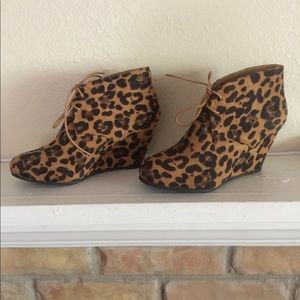 Leopard Wedge booties