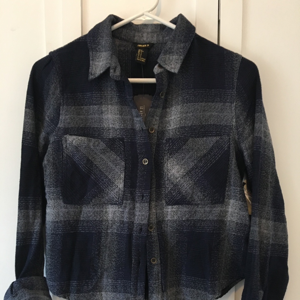 NWT Forever 21 small plaid button down shirt