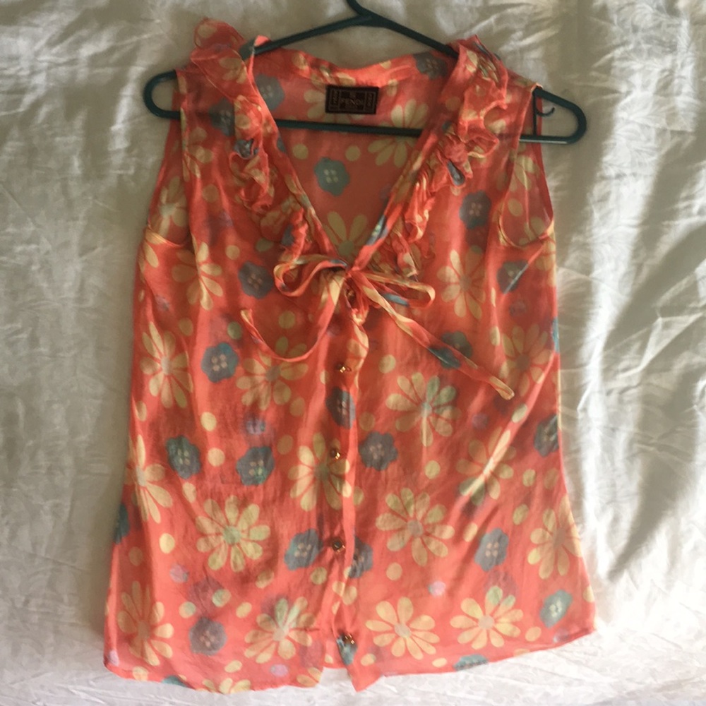 Flower Sleeveless Fendi shirt