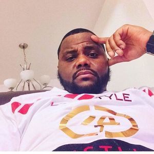 Meet your Posher, James