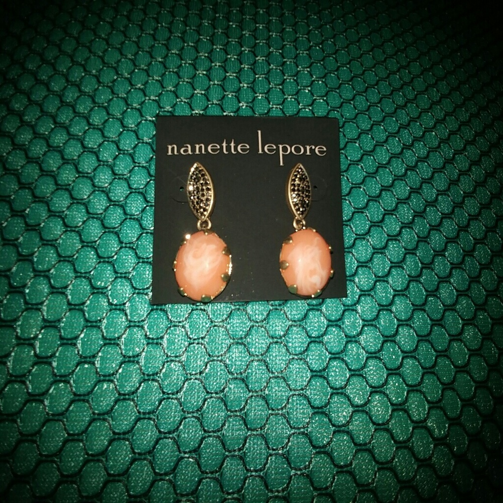 NANETTE LEPORE CORAL DANGLE EARRINGS