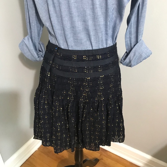J.Crew Pleated Navy & Gold Skirt - Picture 3 of 8