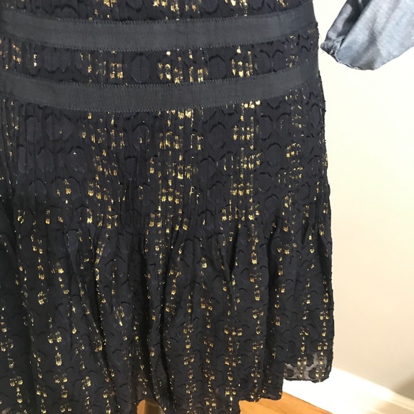 J.Crew Pleated Navy & Gold Skirt - Picture 4 of 8