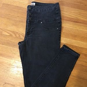 High waisted Mudd denim