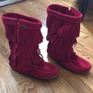 Girls boots