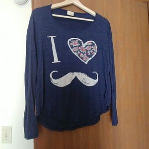 Daytrip I ❤️ Mustaches shirt