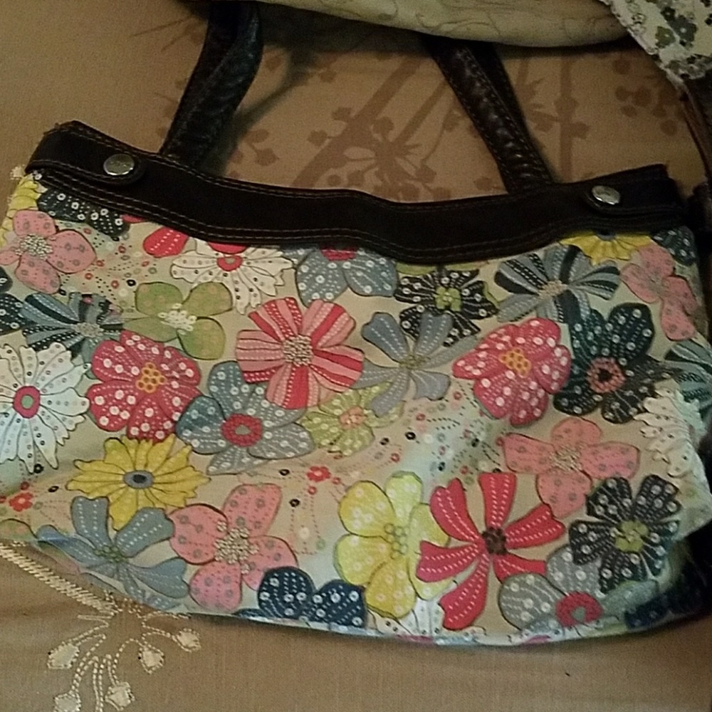 2 purses