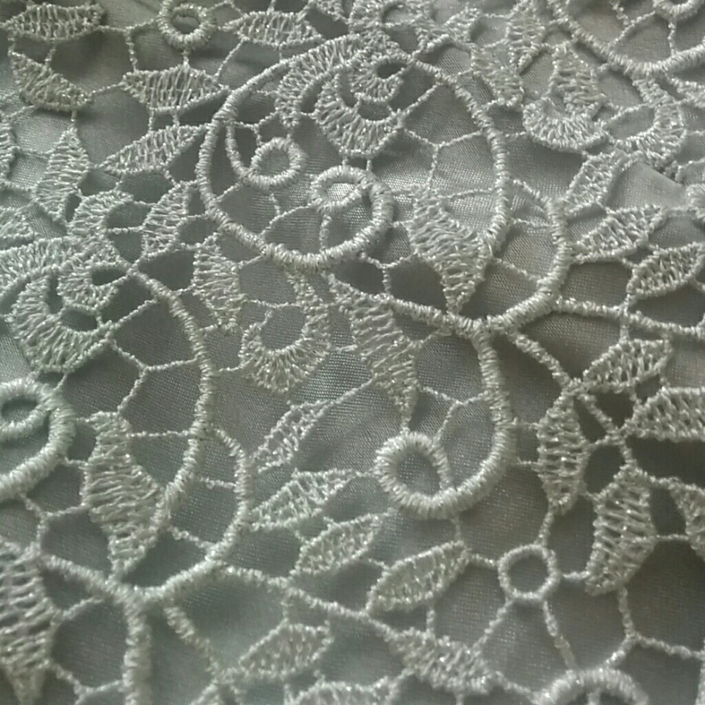 Top - Picture 2 of 5