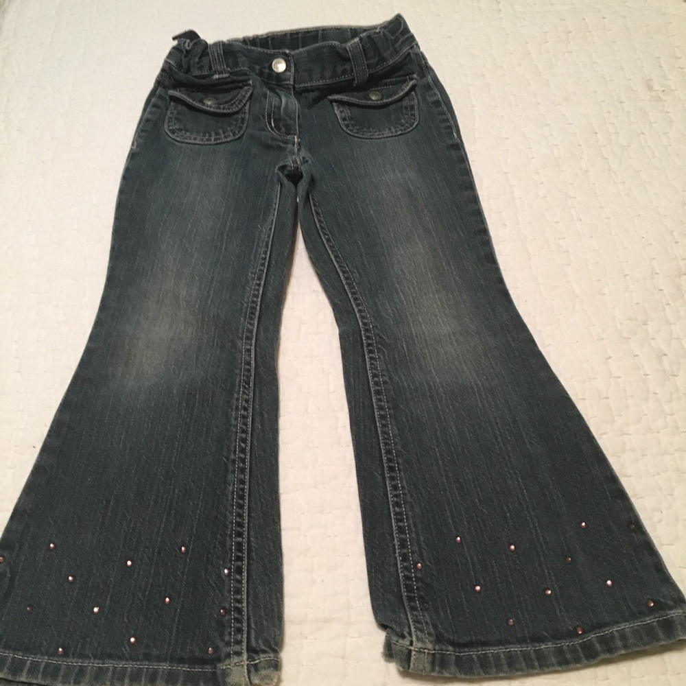 Gymboree super cute jeans. Adjustable waist.
